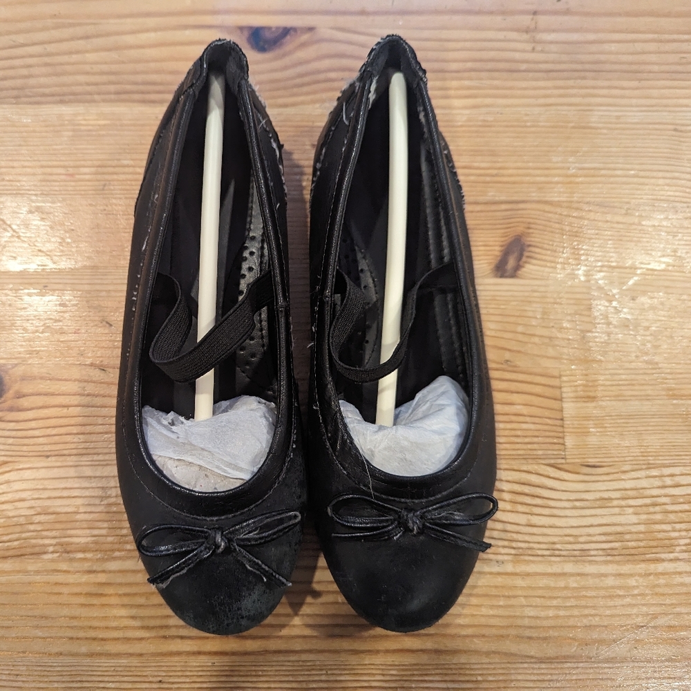 Geox Plié Ballerina Black Leather Shoes Size 2